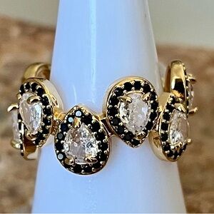 Bomb Party RBP8367 Revealing Beauty Diamond CZ on Gold Band Ring